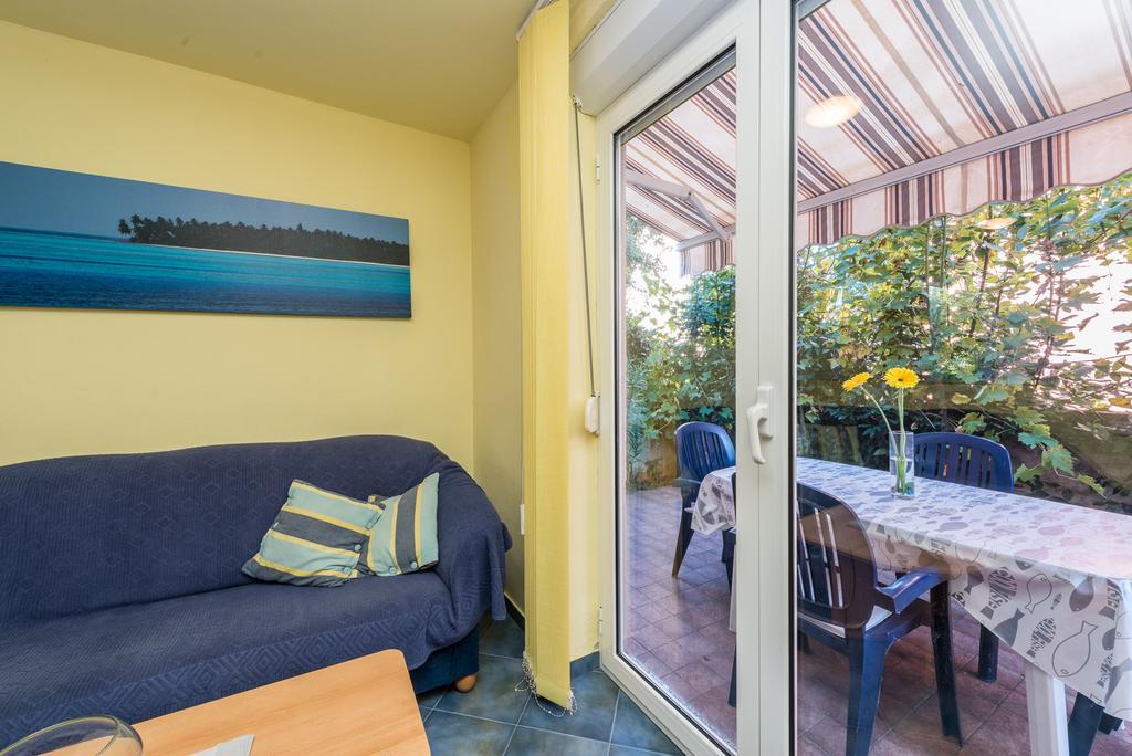 Apartment Stipic Петркане Екстериор снимка